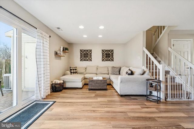 5801 RED HAVEN DR, Marlton, NJ 08053