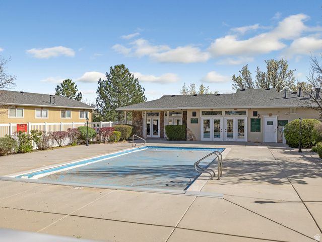 6813 S ETRUSCAN WAY, West Jordan, UT 84084