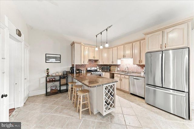 216 SUMAC ST, Philadelphia, PA 19128