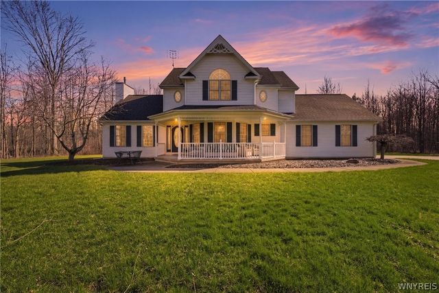 2665 Lakeview Road, Hamburg, NY 14085