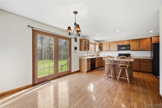 2665 Lakeview Road, Hamburg, NY 14085