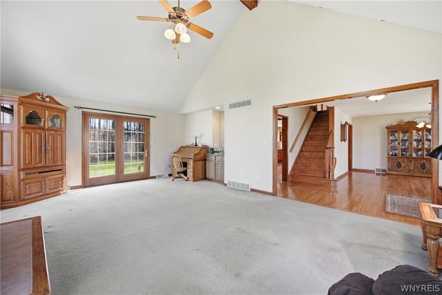 2665 Lakeview Road, Hamburg, NY 14085