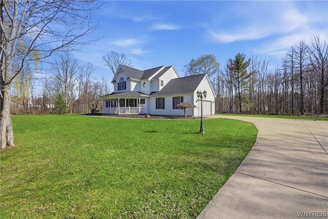 2665 Lakeview Road, Hamburg, NY 14085
