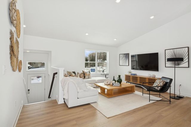 8480 Farmstead Circle NE, Monticello, MN 55362