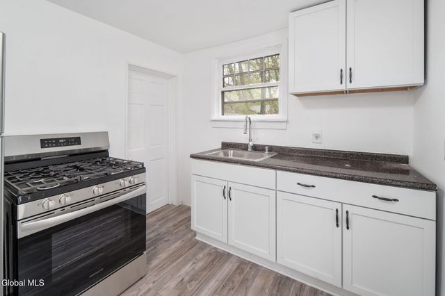 170 Kingsboro Avenue, Gloversville, NY 12078