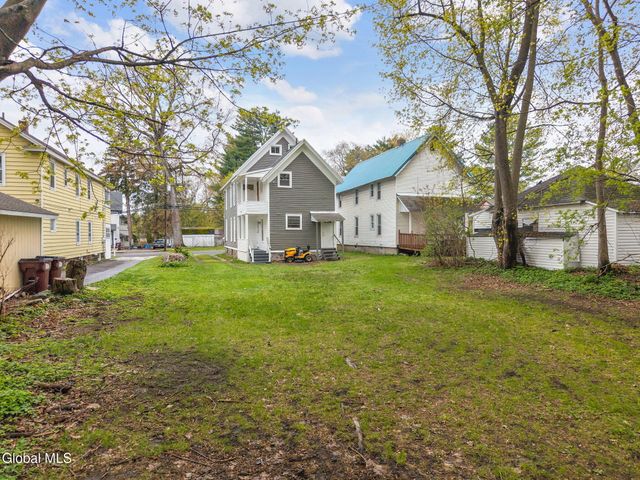 170 Kingsboro Avenue, Gloversville, NY 12078