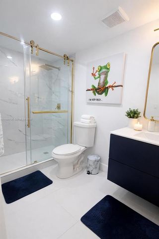 671 NE 195th St 219-E, Miami, FL 33179