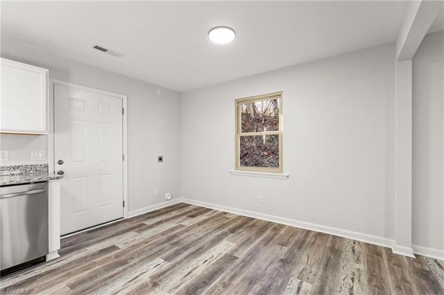 680 NE Amanda Place, Winston-salem, NC 27101