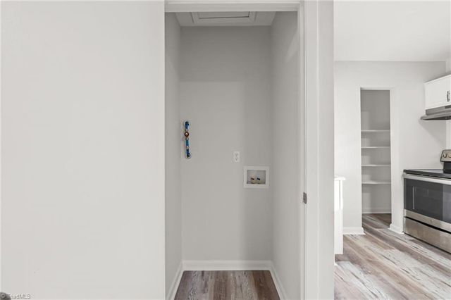 680 NE Amanda Place, Winston-salem, NC 27101