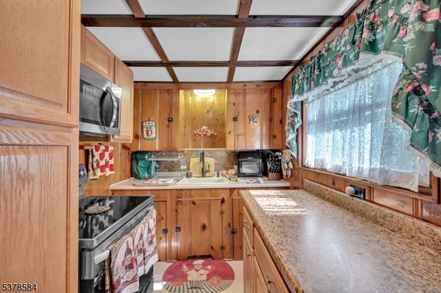 134 Birch Rd, Vernon Twp., NJ 07422