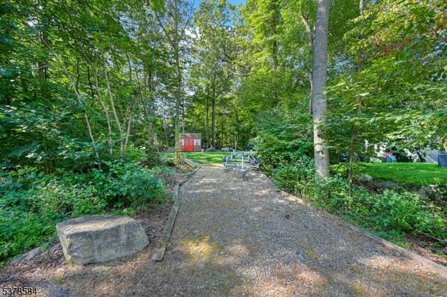 134 Birch Rd, Vernon Twp., NJ 07422