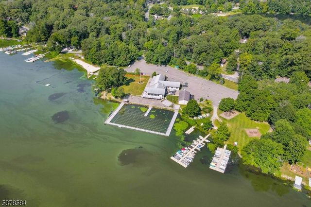 134 Birch Rd, Vernon Twp., NJ 07422