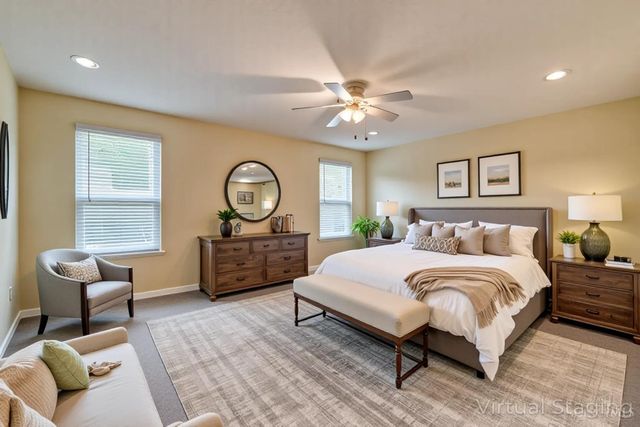 1038 Golden Oak Drive, Hamilton, OH 45013