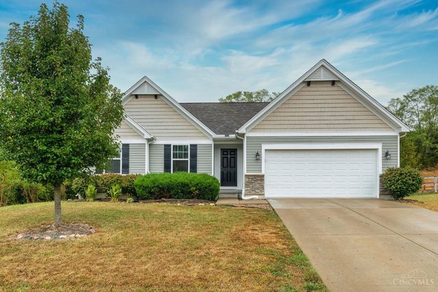 1038 Golden Oak Drive, Hamilton, OH 45013