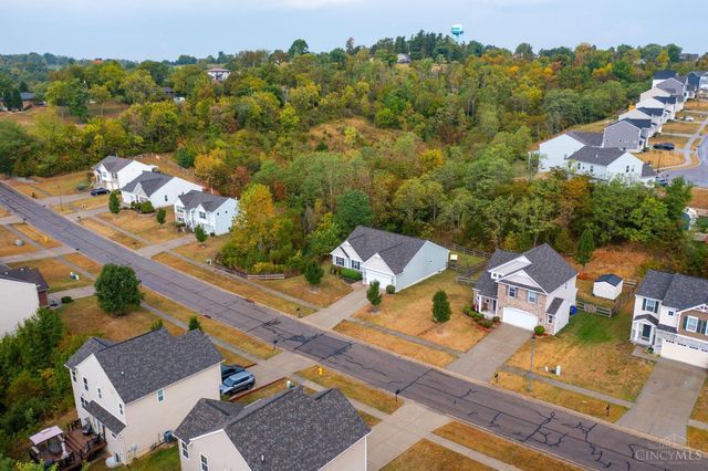 1038 Golden Oak Drive, Hamilton, OH 45013