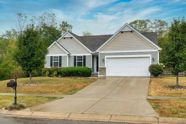 1038 Golden Oak Drive, Hamilton, OH 45013