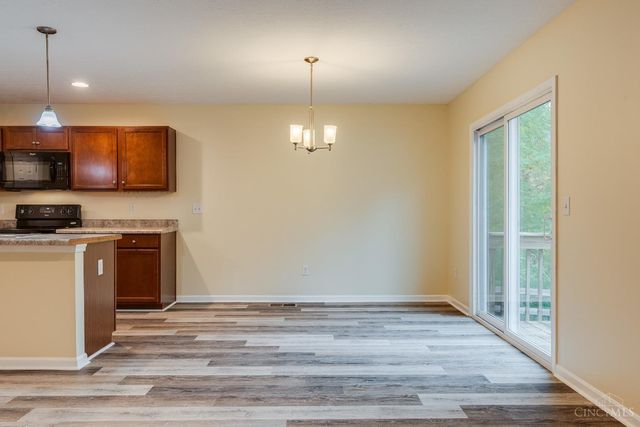 1038 Golden Oak Drive, Hamilton, OH 45013