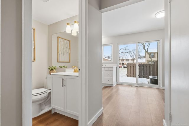 31610 Green Meadow Lane, Warren, MI 48093