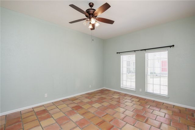 3535 Santa Fe St 10, Corpus Christi, TX 78411