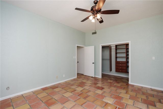 3535 Santa Fe St 10, Corpus Christi, TX 78411