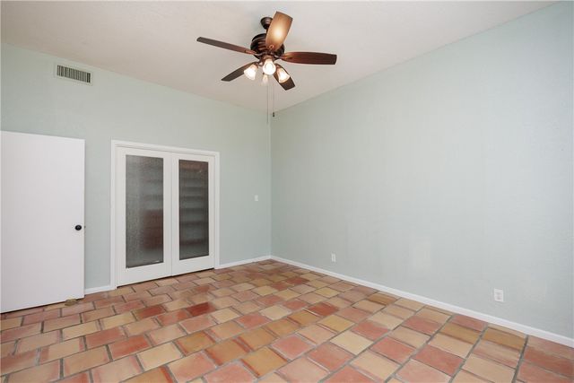 3535 Santa Fe St 10, Corpus Christi, TX 78411