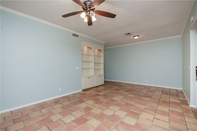 3535 Santa Fe St 10, Corpus Christi, TX 78411