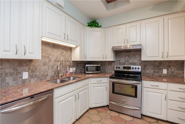 3535 Santa Fe St 10, Corpus Christi, TX 78411