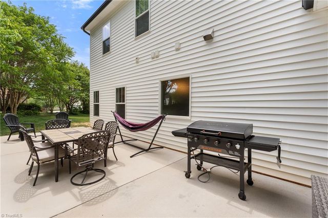 1205 Meadowgate Lane, Lewisville, NC 27023