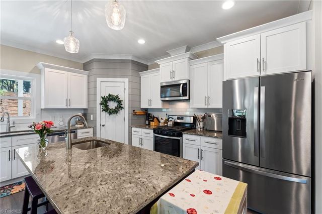 1205 Meadowgate Lane, Lewisville, NC 27023