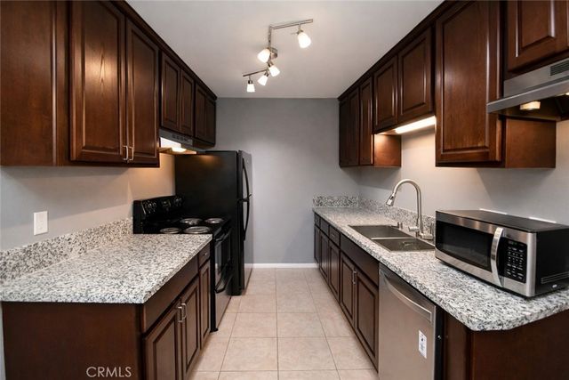 340 MIRALESTE Drive 275, San Pedro, CA 90732