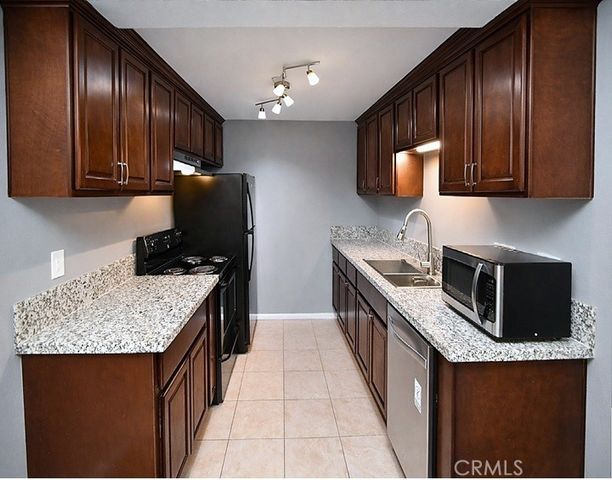 340 MIRALESTE Drive 275, San Pedro, CA 90732