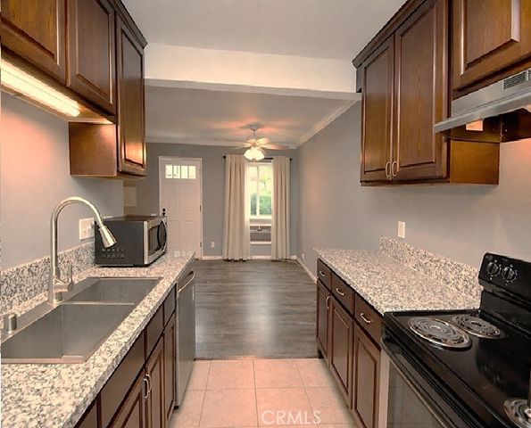 340 MIRALESTE Drive 275, San Pedro, CA 90732