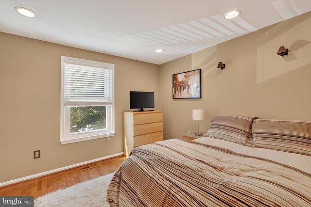 6608 ROCKLEIGH WAY, Alexandria, VA 22315