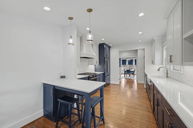 1912 Ashwood Ave, Nashville, TN 37212