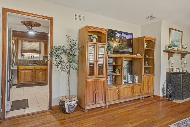 1235 Fort Drive, Hanahan, SC 29410