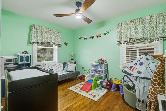 1235 Fort Drive, Hanahan, SC 29410