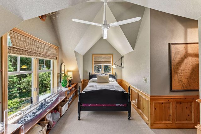 6880 Lotus Trail, Chanhassen, MN 55317