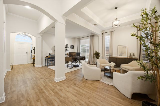 5101 Lake Crest Drive, Mckinney, TX 75071