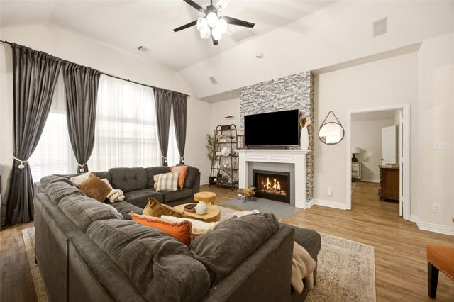 5101 Lake Crest Drive, Mckinney, TX 75071