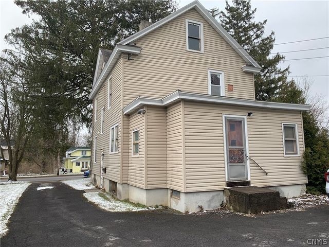 811 Oswego St, Salina, NY 13088