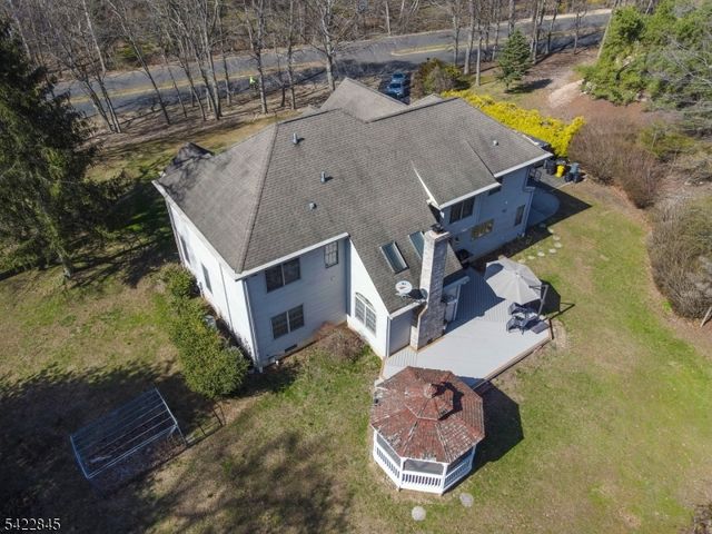 15 Scenic Dr, Ewing Twp., NJ 08628