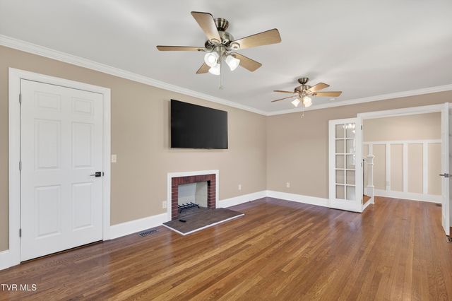 720 Bluff City Highway, Bristol, TN 37620
