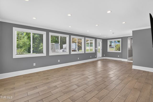 720 Bluff City Highway, Bristol, TN 37620