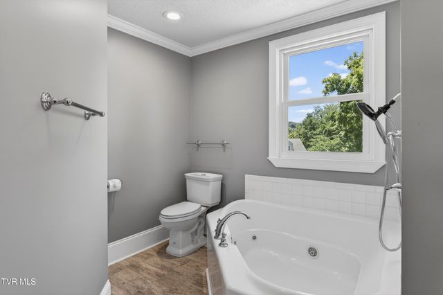 720 Bluff City Highway, Bristol, TN 37620