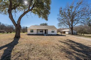 17026 CR 132, Flint, TX 75762