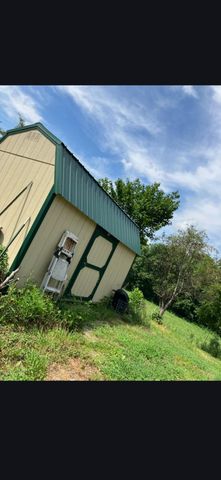 679 New Hope Church Road, Barbourville, KY 40906