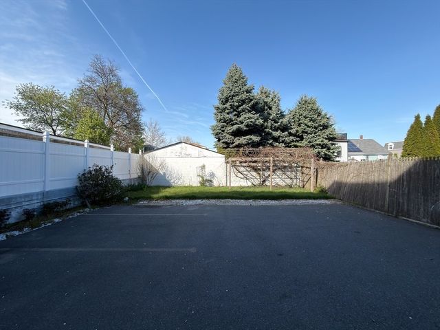 49 Heath St 2, Somerville, MA 02145