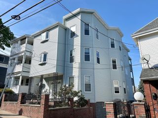 49 Heath St 2, Somerville, MA 02145