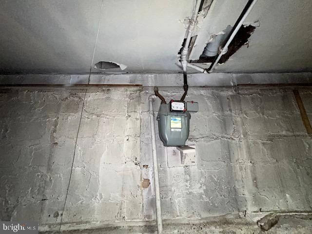 3908 FERNHILL AVE, Baltimore, MD 21215