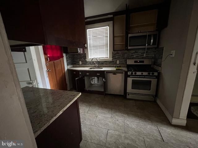 3908 FERNHILL AVE, Baltimore, MD 21215